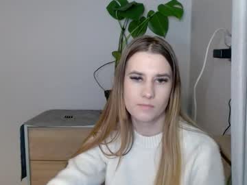 Cyntianatural Chaturbate stream image from February 11, 2025