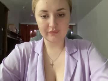 Judevalenti Chaturbate stream image from February 11, 2025
