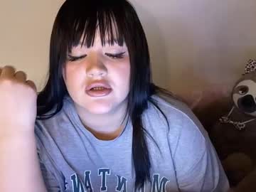 Kitiket1 Chaturbate stream image from February 11, 2025