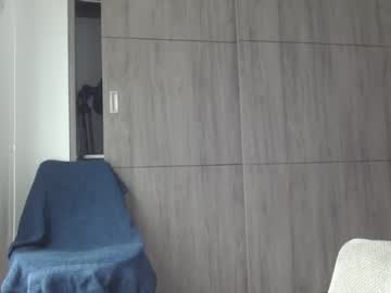Shannon_Stonnee33 Chaturbate stream image from February 11, 2025