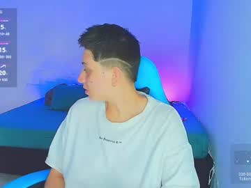 Arontroy_Wi Chaturbate stream image from February 11, 2025