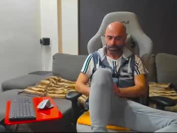 Bicop Chaturbate stream image from February 11, 2025