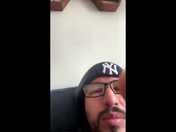 Deepthroatberto89 Chaturbate stream image from February 11, 2025