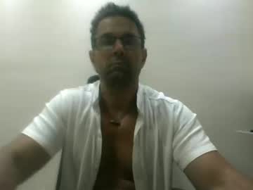 Finolicouple Chaturbate stream image from February 11, 2025