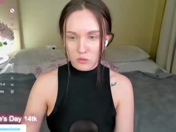 Zlata__Fox Chaturbate stream image from February 11, 2025