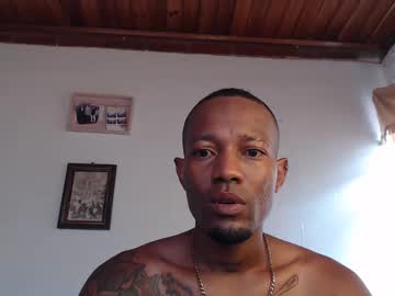 Danie201240 Chaturbate stream image from February 11, 2025