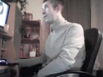 Flyhigh92 Chaturbate stream image from February 11, 2025