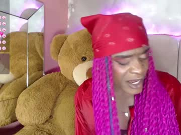 Puca_Eboony Chaturbate stream image from February 11, 2025