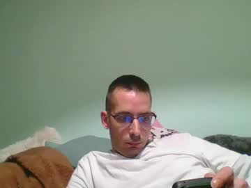 Sterreandmike3840 Chaturbate stream image from February 11, 2025