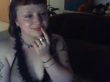 Unhingedromance Chaturbate stream image from February 11, 2025