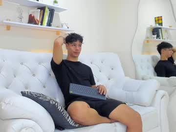 Zeus_18_ Chaturbate stream image from February 11, 2025
