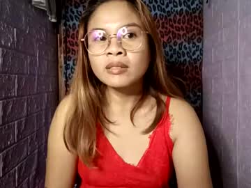 Dynaq Chaturbate stream image from February 11, 2025