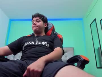 Krist_Palma Chaturbate stream image from February 11, 2025