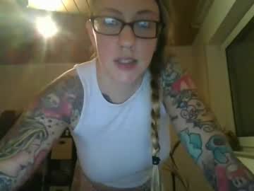 Misstyelaine Chaturbate stream image from February 11, 2025