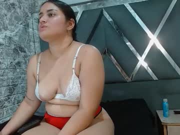 Cristalx699 Chaturbate stream image from February 11, 2025
