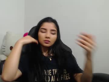 Meganfox2244397 Chaturbate stream image from February 11, 2025