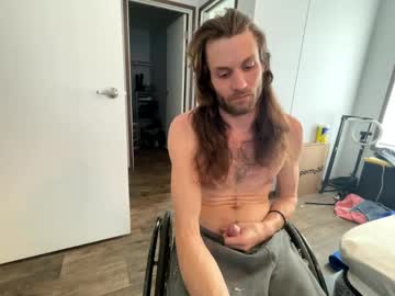 Rollinintheweeds Chaturbate stream image from February 11, 2025