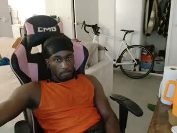 Sarko972 Chaturbate stream image from February 11, 2025