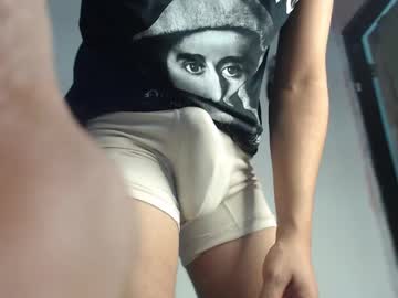 Angelof_Fire Chaturbate stream image from February 11, 2025