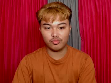 Cutiepiejhon Chaturbate stream image from February 11, 2025