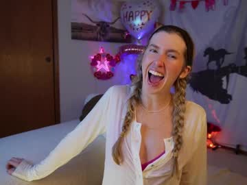 Lucy_Gooosey Chaturbate stream image from February 11, 2025