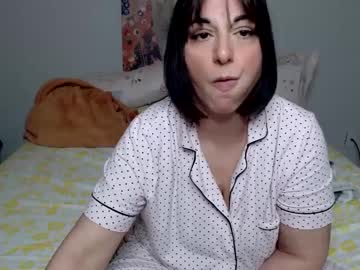 Milfmonee Chaturbate stream image from February 11, 2025