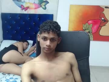 Sophiia_Ross_Cute Chaturbate stream image from February 11, 2025