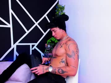 Justinfullert_ Chaturbate stream image from February 12, 2025