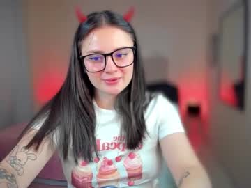 Ninavolkov Chaturbate stream image from February 12, 2025