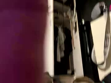 Cumsinmealot Chaturbate stream image from February 12, 2025
