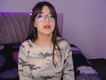 Emma_Naa Chaturbate stream image from February 12, 2025