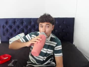 Zammcito_ Chaturbate stream image from February 12, 2025