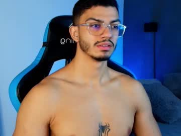 Axel_Stein03 Chaturbate stream image from February 12, 2025