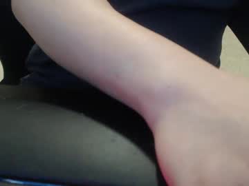 Bustinpp Chaturbate stream image from February 12, 2025