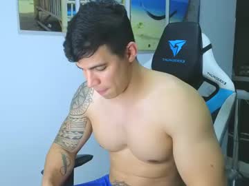 Levelingg Chaturbate stream image from February 12, 2025