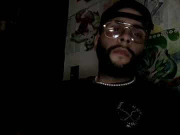 Prettyglazed Chaturbate stream image from February 12, 2025