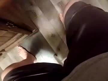 Yupthatshim Chaturbate stream image from February 12, 2025