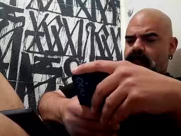 Jkore Chaturbate stream image from February 12, 2025