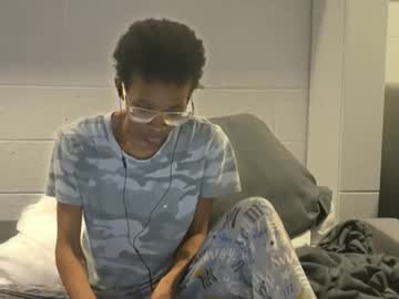 Lalunevelvet Chaturbate stream image from February 12, 2025