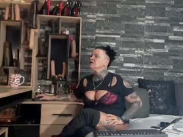 Mistress_Mirybossy Chaturbate stream image from February 12, 2025