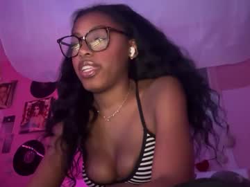 Popasprincess Chaturbate stream image from February 12, 2025