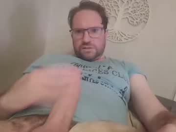 Robinouhot Chaturbate stream image from February 12, 2025