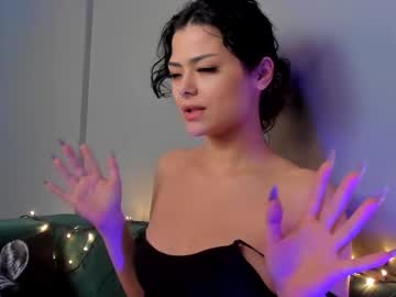 Scarlet_Cu1ee Chaturbate stream image from February 12, 2025