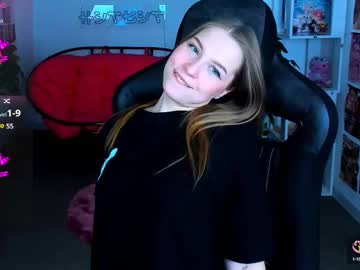 Cutemousee Chaturbate stream image from February 12, 2025