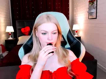 Graceglamour Chaturbate stream image from February 12, 2025
