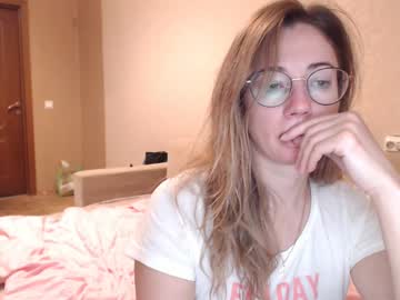 Mystiquemaya Chaturbate stream image from February 12, 2025