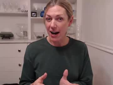 Racytracy80 Chaturbate stream image from February 12, 2025