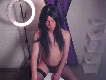 Sam_Moon777 Chaturbate stream image from February 12, 2025