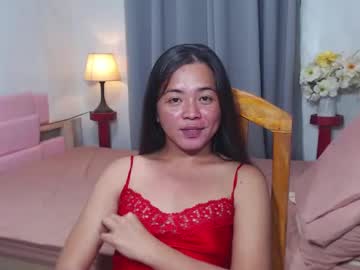 Yournewgirldiane Chaturbate stream image from February 12, 2025