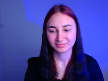 Emma_Loon Chaturbate stream image from February 12, 2025